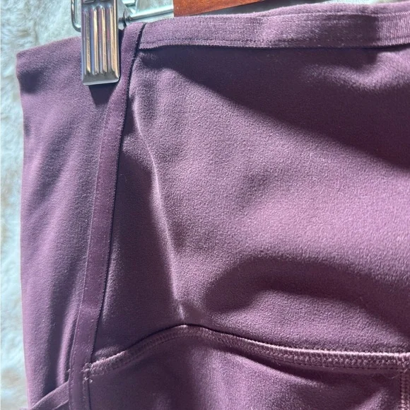 ATHLETA Leggings Women's Medium Burgundy Vitality Stash Pocket 7/8 S Tight Mesh - Picture 7 of 15